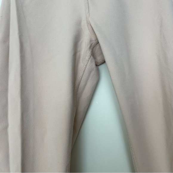 alo yoga lace up leggings - Picture 10 of 14